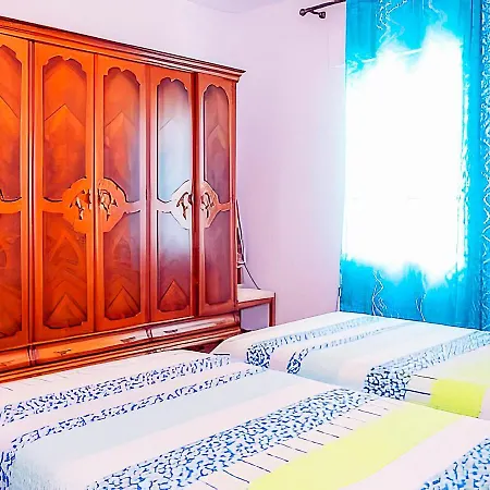 Apartment Garaje & Aire & Wifi & Solo Familias Y Parejas Conil De La Frontera